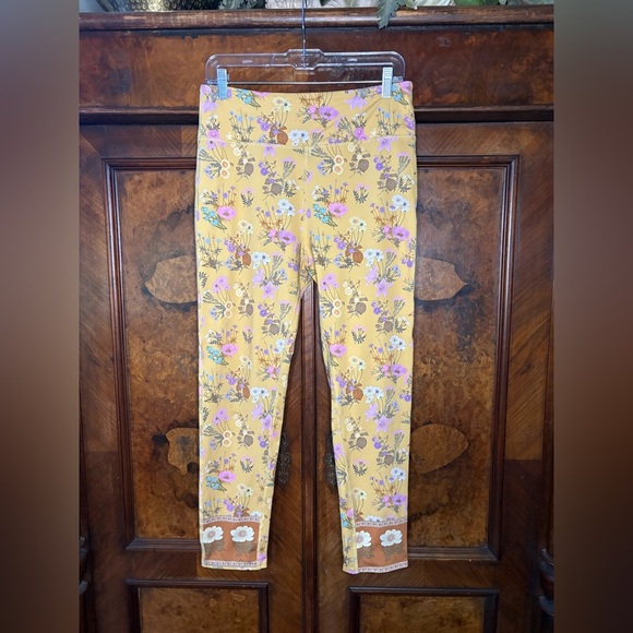 Spell Yellow and Purple Leggings - Picture 7 of 14